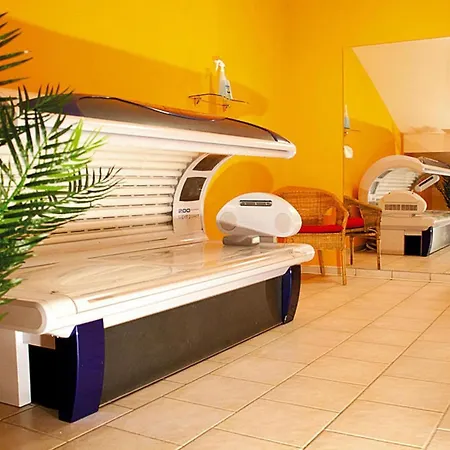 In With Sauna
